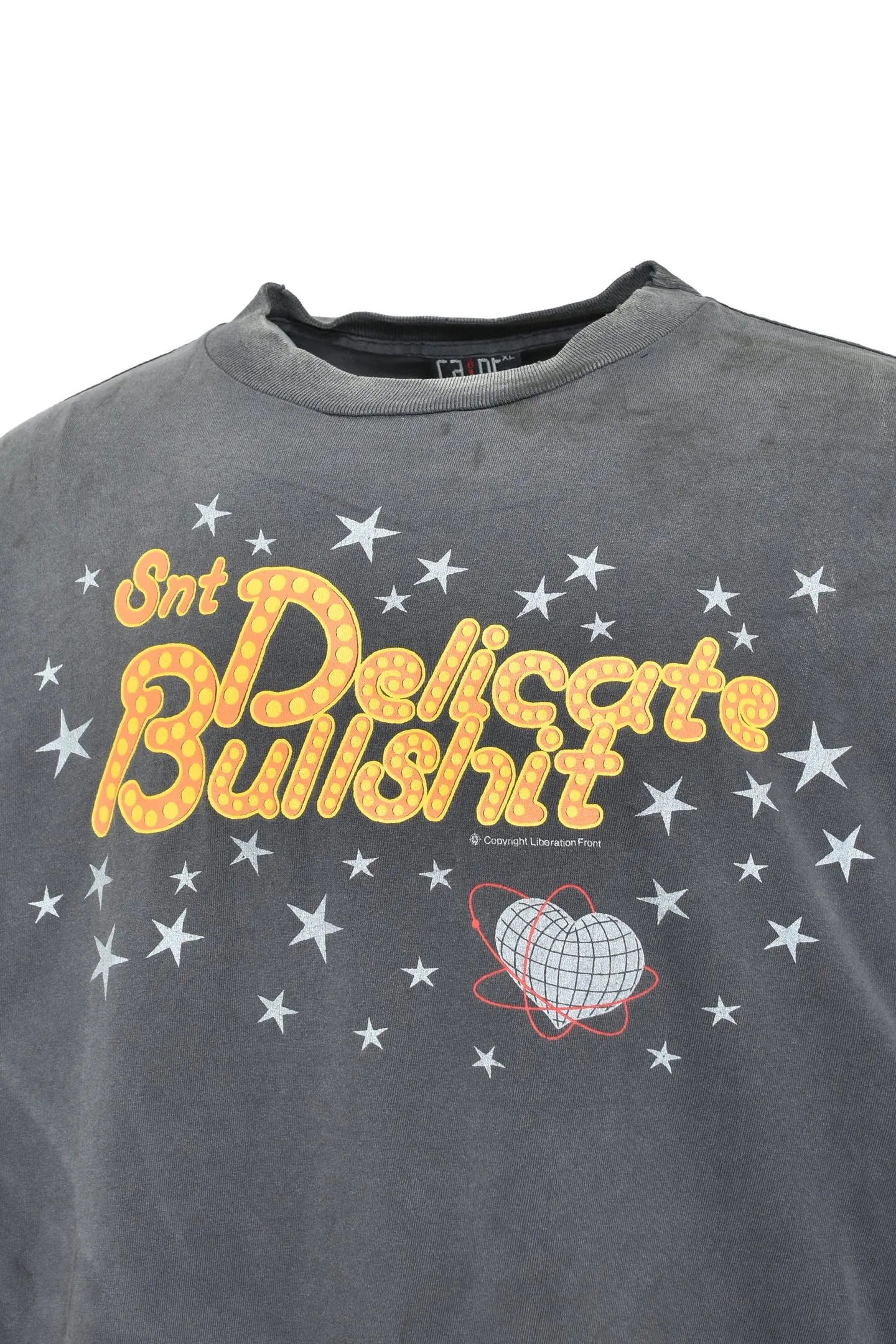 SAINT Mxxxxxx DELICATE BULLSHIT SS TEE/BLK Star Neon Slogan Printed TEE Washed Black S-XL New Vintage Washed and Distressed Ceiling! Loyal to the original version. Main mark and wash mark are matched. Tube-woven fabric without side seams. Non-open width version. Authentic level printing restoration proofing. Top purchasing agent level.